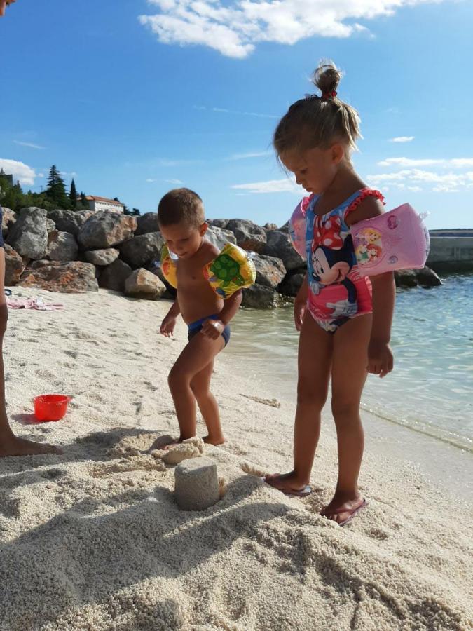 Amz Ap4 Leilighet Jadranovo Eksteriør bilde